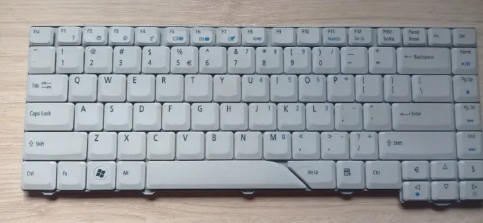 Teclado para notebook. Leia Descrição