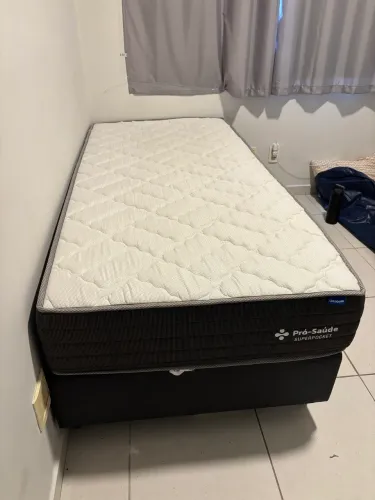 Colchão e Base Ortobom semi novos