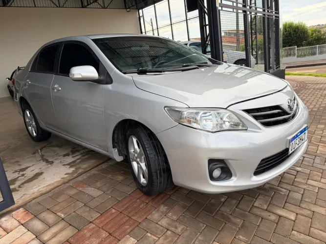Toyota Corolla XEI 2.0 Flex 16V Aut. 2013