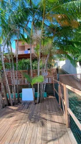 ALUGA-SE CASA NA BEIRA DO RIO EM BARREIRINHAS