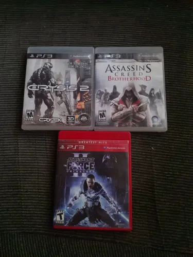 Vendo três jogos de PS3 Originais conservados