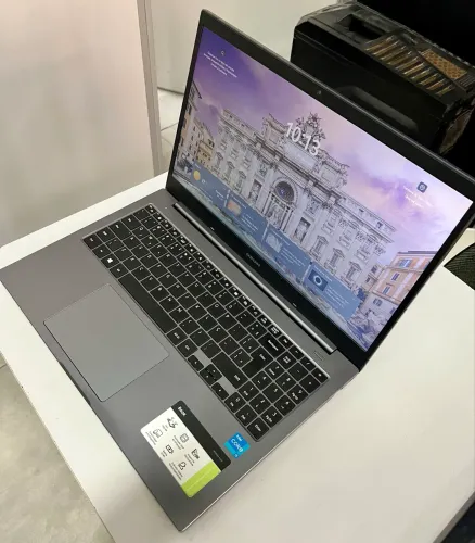 Notebook Samsung Book Core i3 (11ª geração)