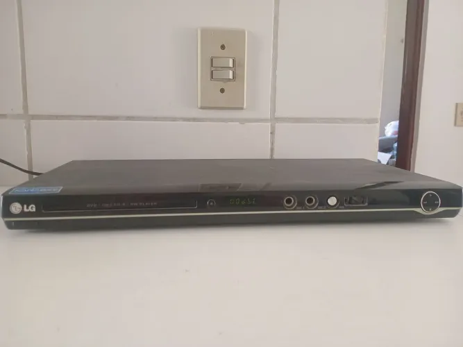 DVD Karaoke para conserto ou retirada de peças ( FUNCIONANDO)