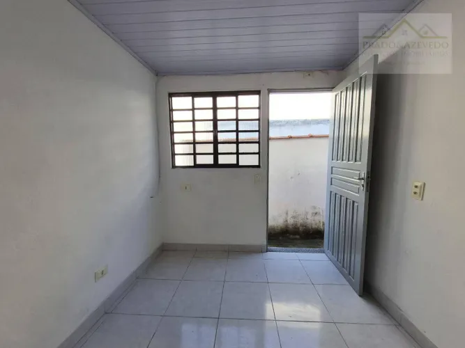 Casa com 1 dormitório para alugar, 30 m² por R$ 849,00/mês - Jardim Frei Galvão - Taboão d
