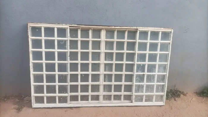 Janela medida 150 por 120