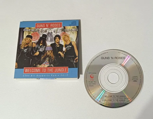Guns N' Roses - Welcome To The Jungle - Japan