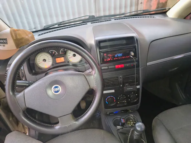 Fiat Idea ELX 1.4 MPI Fire Flex 8V 5P 2008