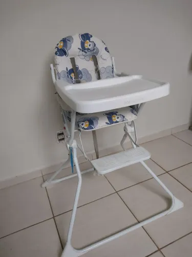 Cadeirinha de alimentação bebê