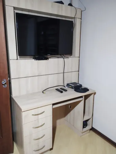 RACK E TV 40 POLEGADAS