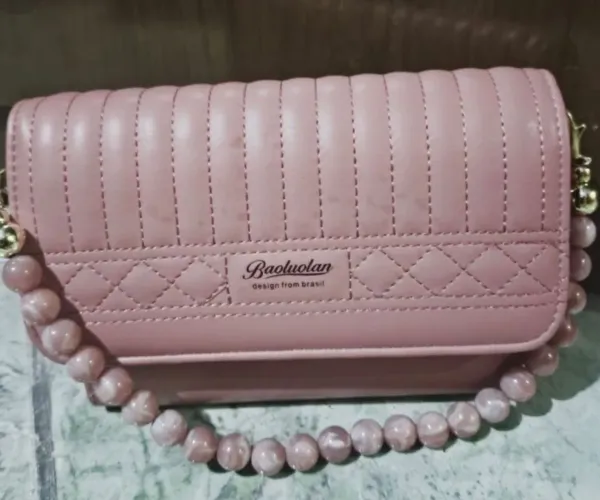Bolsa de mão rosa