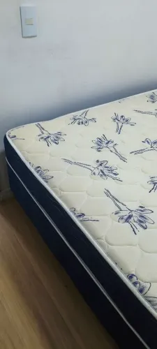 Cama de casal conjugada