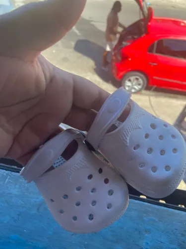 Sandália crocs Babuche