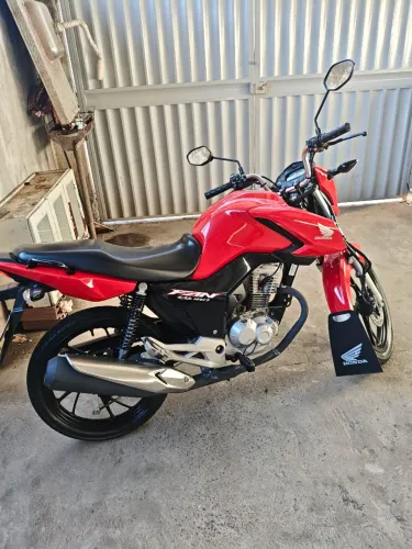 Moto semi nova pra sair logo