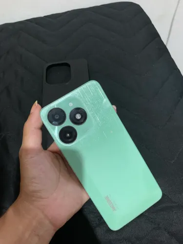 vendo celular itel a70