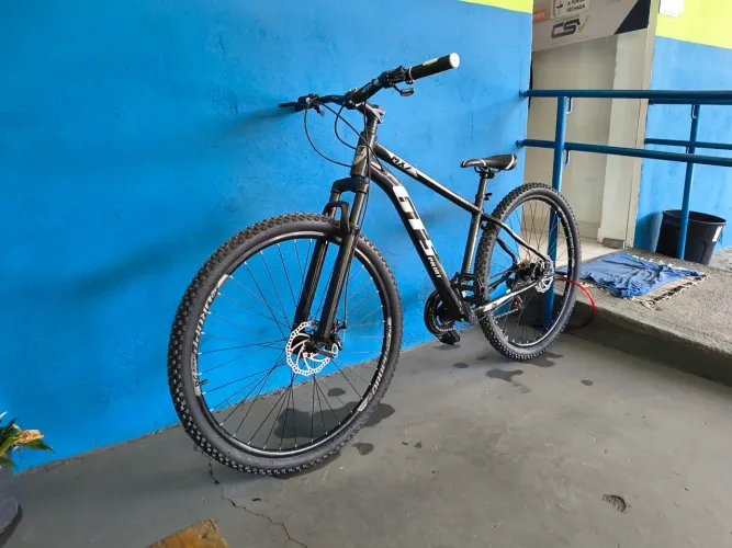 Bicicleta GTS Seminova
