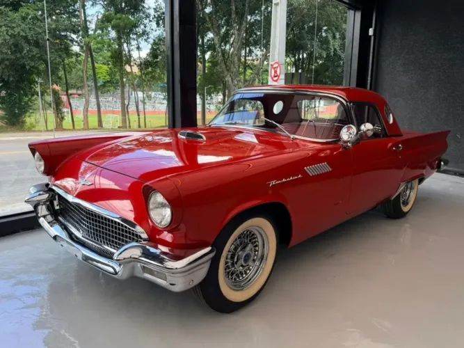 Ford Thunderbird 1957