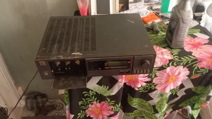 Gradiente receiver spect 65 