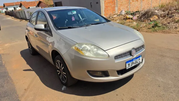Fiat Bravo Essence 1.8 Flex 16V 5P 2011