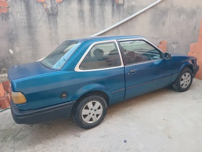 Ford Verona LX 1.6 (modelo Antigo) 1991