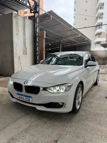 BMW 320I A 2.0 Turbo/activeflex 16V 184cv 4P 2014