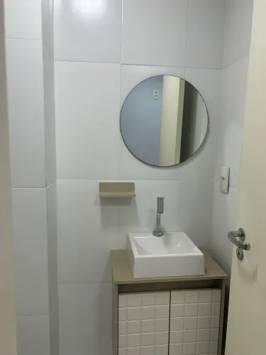 Alugo sala comercial em Madureira