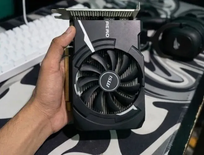 Vendo GTX 1630 4GB OC MSI