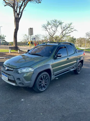 Fiat Strada Adventure1.8/ 1.8 Locker Flex CD 2015