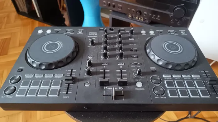 Controladora Pioneer DDJ FLX4
