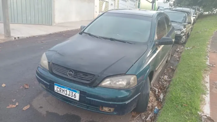 Chevrolet Astra 2.0/ CD/ GLS 2.0 MPFI 16V 3P 2000