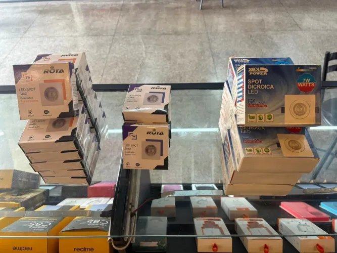 Sport Dicroica LED todas essas unidades por R$150,00