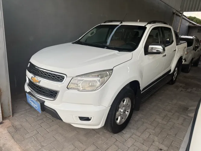 Chevrolet S10 Pick-up LT 2.8 TDI 4X4 CD Diesel AUT 2013