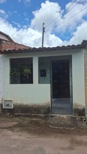 Vende-se casa no Bom Jesus