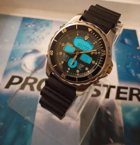 Relógio Citizen Promaster C130