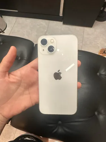 iPhone 13