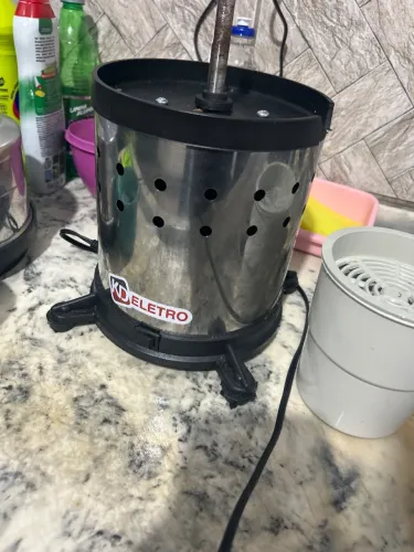 Espremedor de laranja industrial 