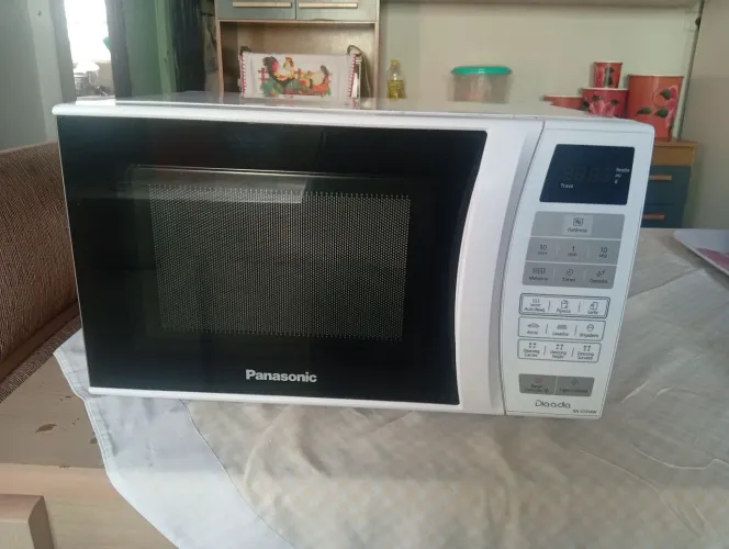 Microondas Panasonic 18 litros 