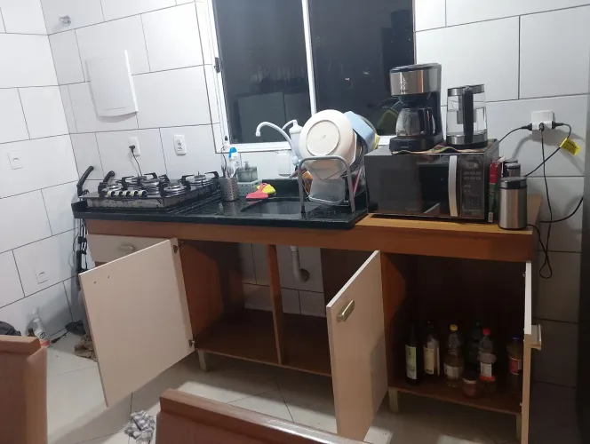 Vendo cozinha com tampão de pia 