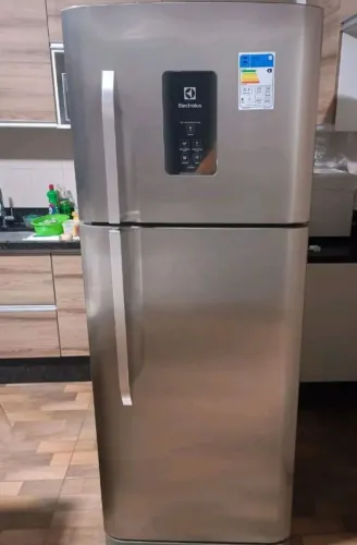 Geladeira Electrolux fros fre inox