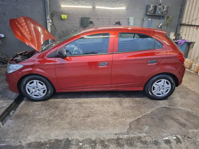 Chevrolet Onix JOY Hatch 1.0 8V Flex Mec. 4P 2018