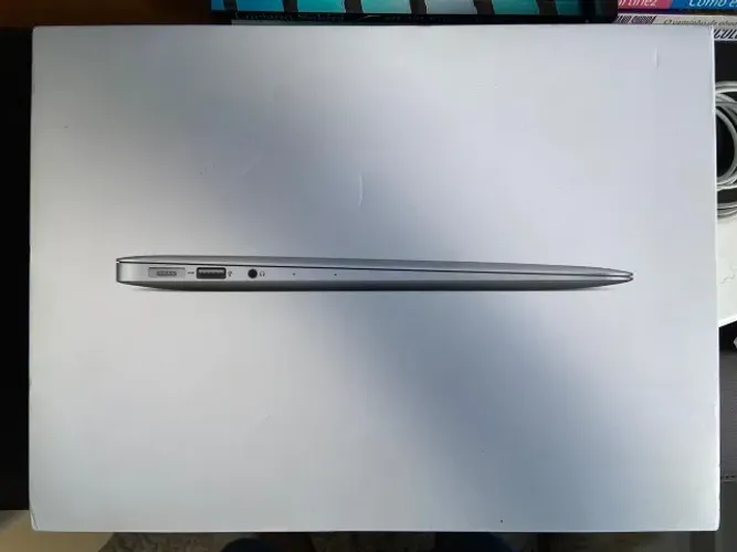 MacBook Air 13? i5 8GB 128GB + Magic Mouse 2 | Completo na Caixa