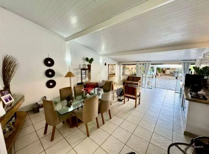 Casa com 5 dormitórios à venda, 400 m² por R$ 1.750.000,00 - Itaipu - Niterói/RJ