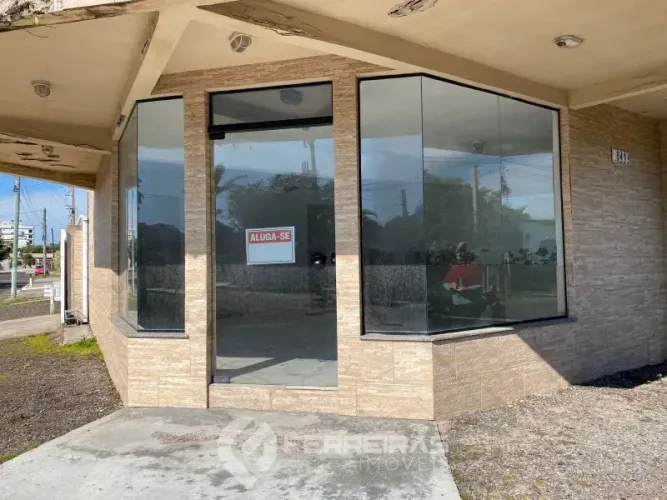 ala comercial ampla para locação anual em Tramandaí Ideal para salão ou estética