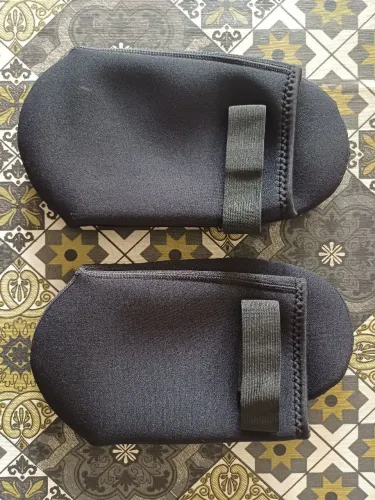 Bota neoprene nova surf, mergulho e esportes aquáticos