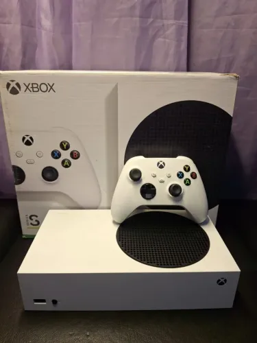 XBOX SÉRIES S COMPLETO COM CAIXA