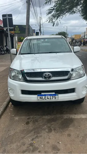 Toyota Hilux CD D4-d 4X4 2.5 16V 102cv TB Dies. 2009