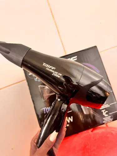 Secador profissional Taiff 2 meses de uso