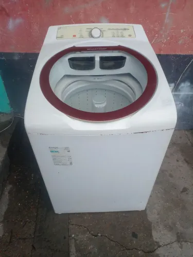 Máquina de lavar Brastemp 11kg semi nova