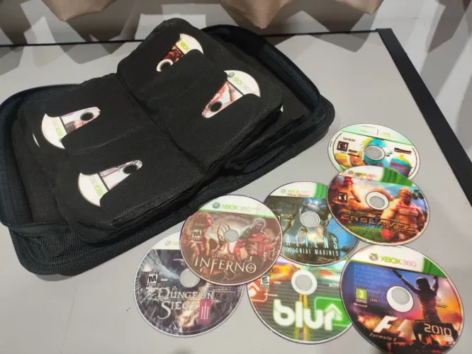 Case Lotado com 64 Jogos DVDs de XBOX 360, gravados, paralelos, Lotão!