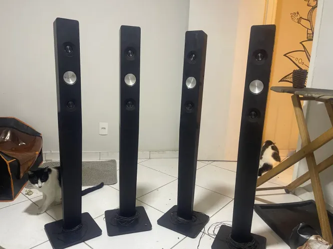  Torres Philips HTS5553 - Som Potente e Funcionando
