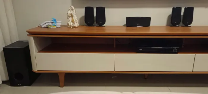 HOME THEATHER LG 850W